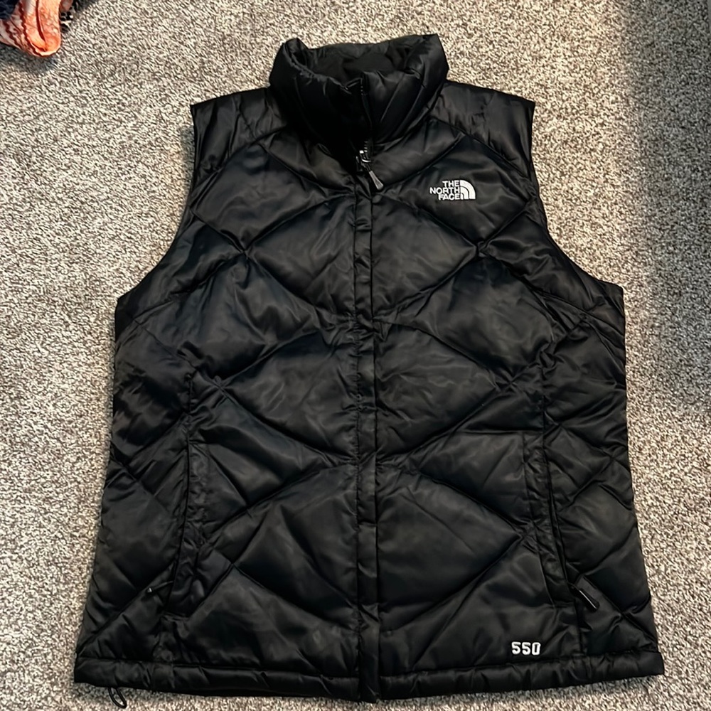 Women’s North Face 550 winter vest